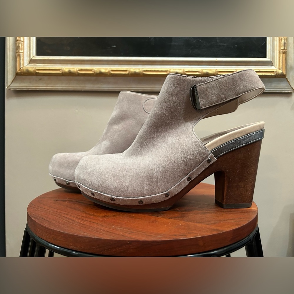 Jambu Handcrafted Soft Leather Clogs Size 11
